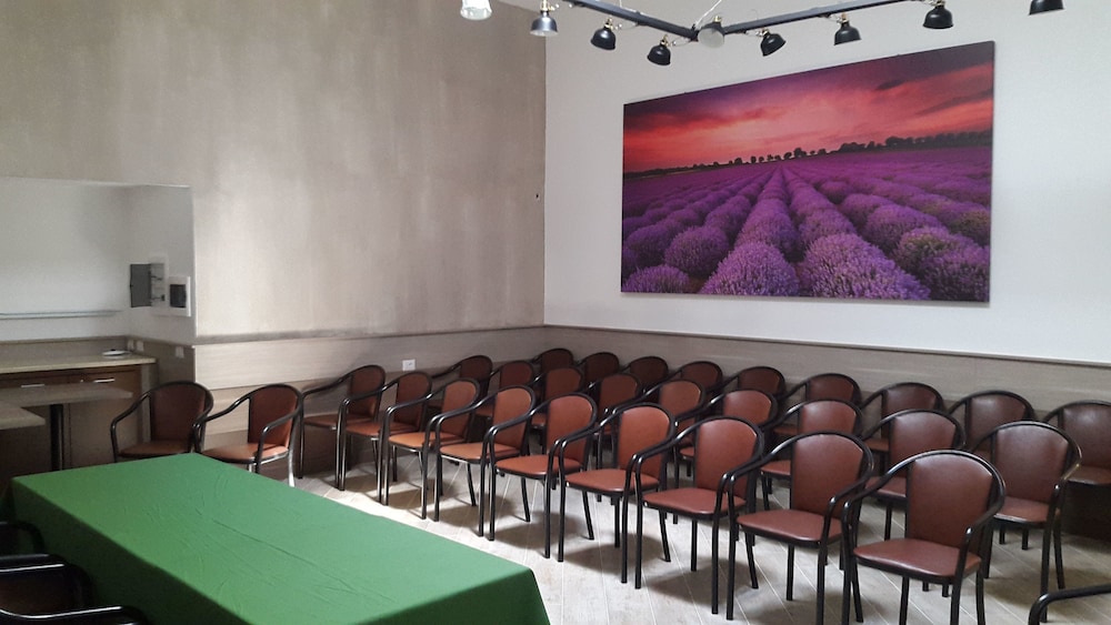 meeting & event spaces