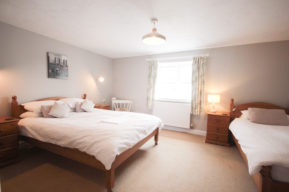 The Five Dials Inn