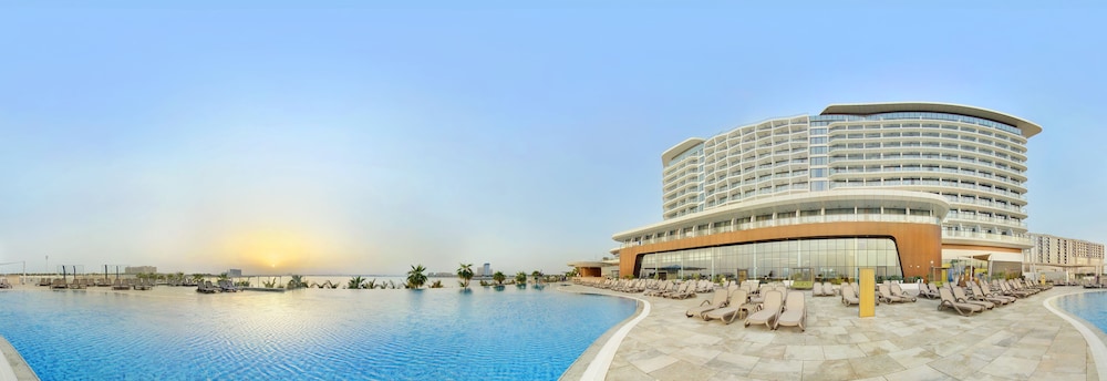 Hampton by Hilton Marjan Island — photo 22