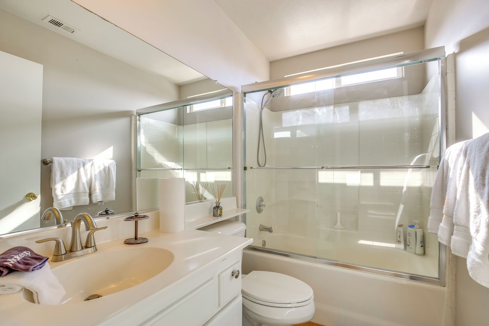 3 Mi to Empire Polo Club: Home w/ Private Pool!