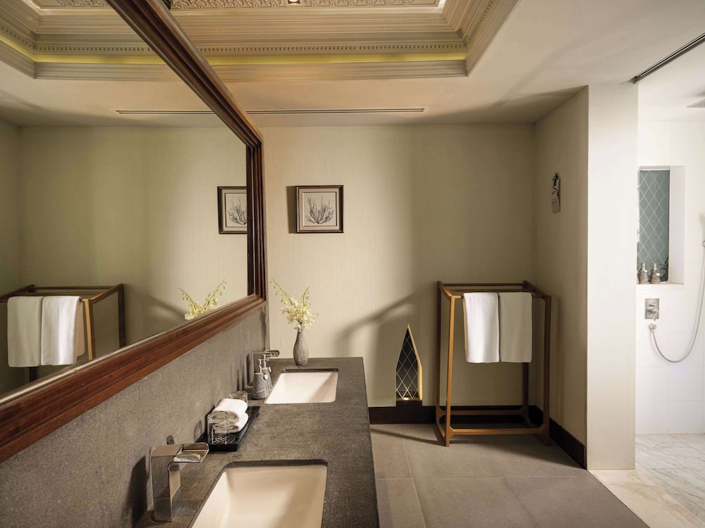 Avista Hideaway Phuket Patong - MGallery 4