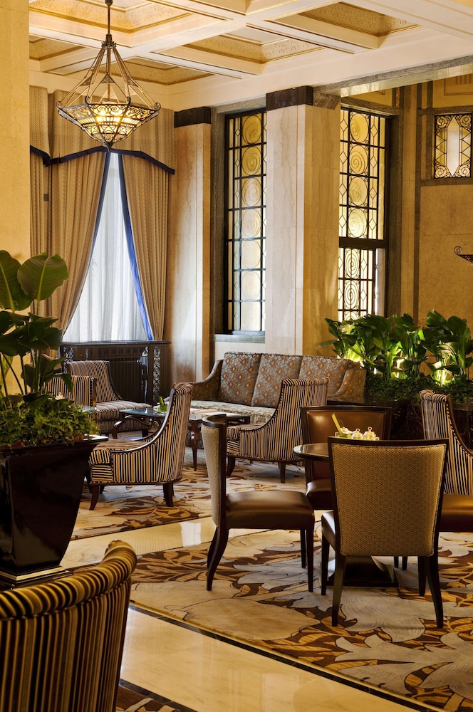 Fairmont Peace Hotel on the Bund 126