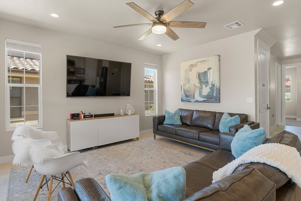 Forever Summer 5 Bedroom Townhouse