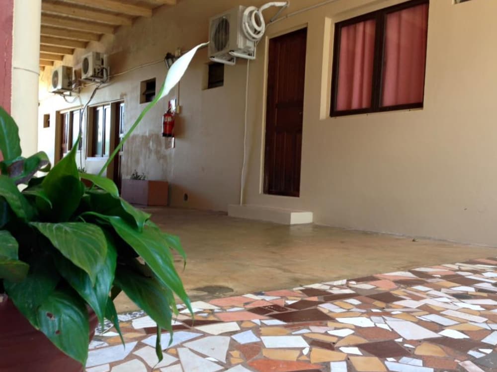 Hospedaje Los Pinos