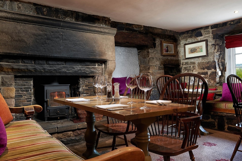 The Beeley Inn
