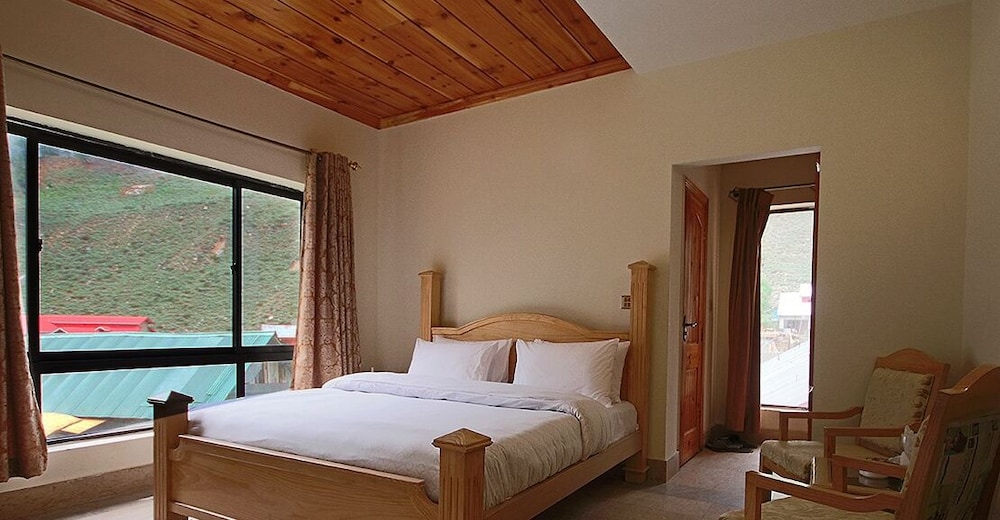 Trout Lodges view 3