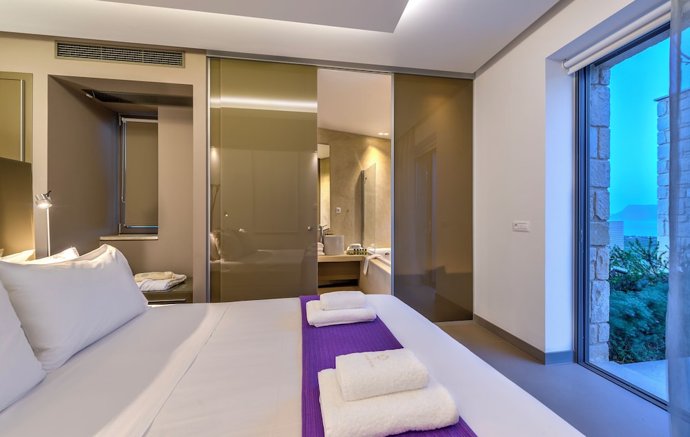 Youphoria Villas