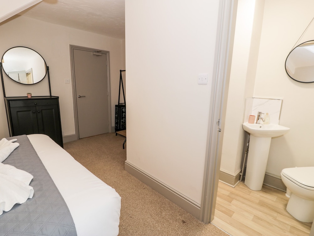 Rose Suite