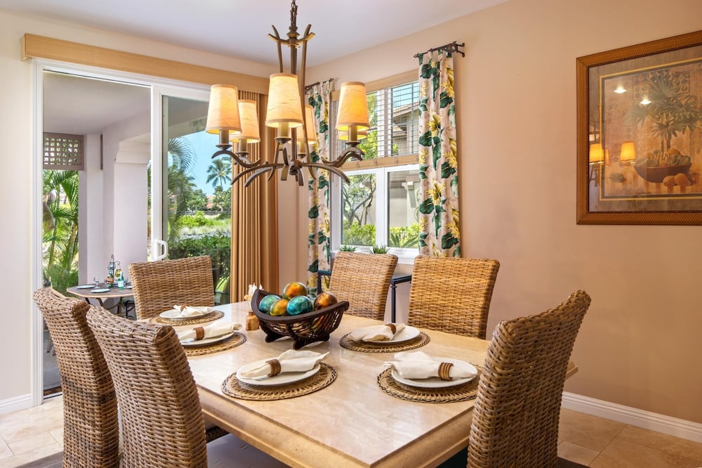 Waikoloa Colony Villas WCV-305 by KBM