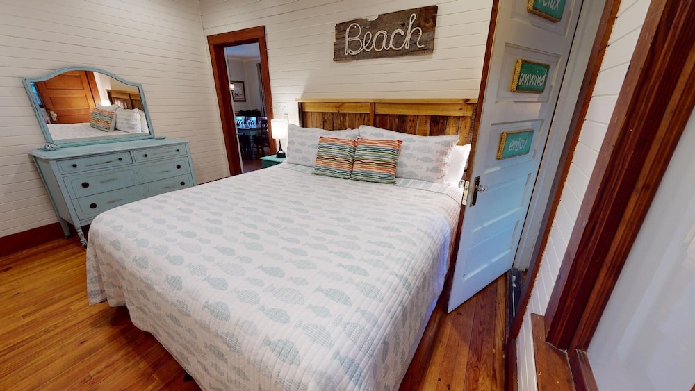 Country's Retreat Tybee Vacation Rentals