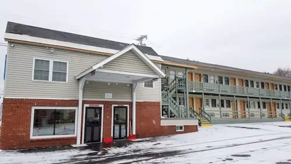 Northway Inn Queensbury - Lake George - Property Image 25