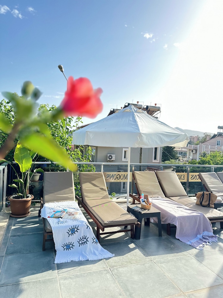 Mogons Exclusive Hotel - Image 90