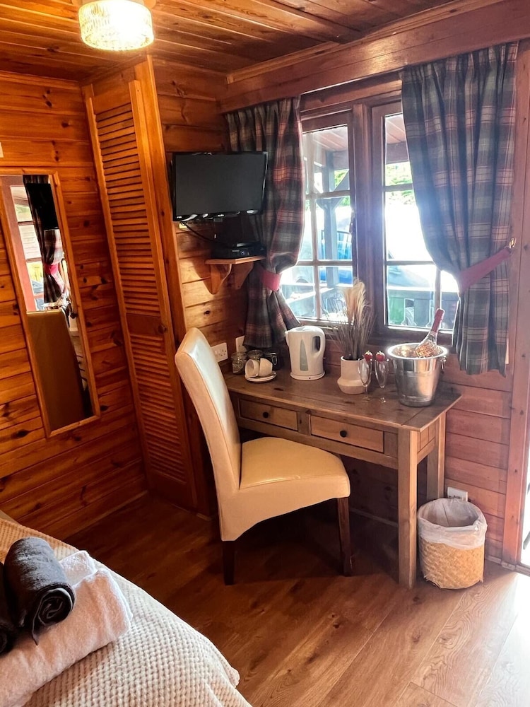Double Room, Crianlarich, whw