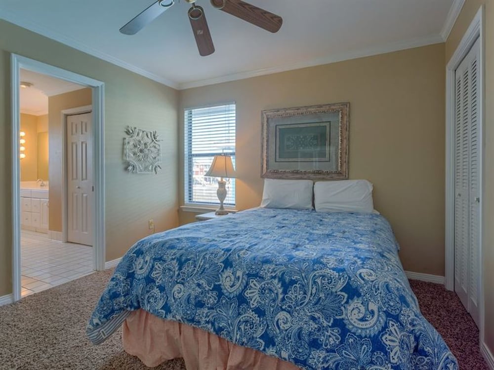 Kokomo by Meyer Vacation Rentals view 2