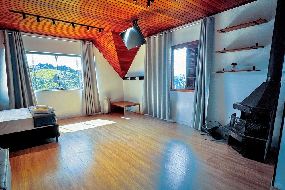 VELINN Casa de Campos Mountain House