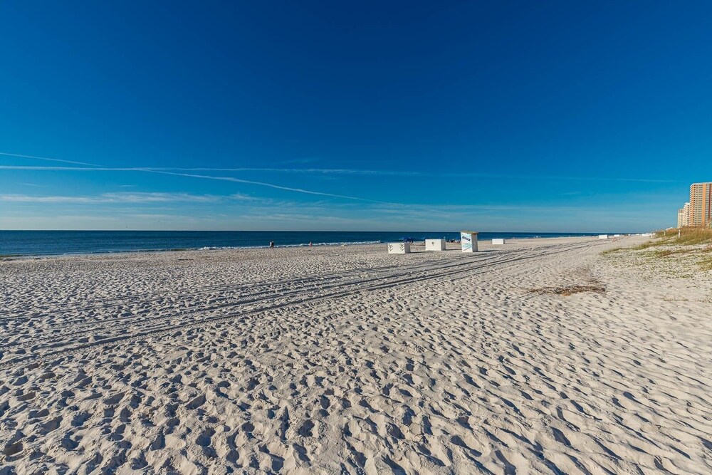 Island Winds East 501 3 Bedroom Condo