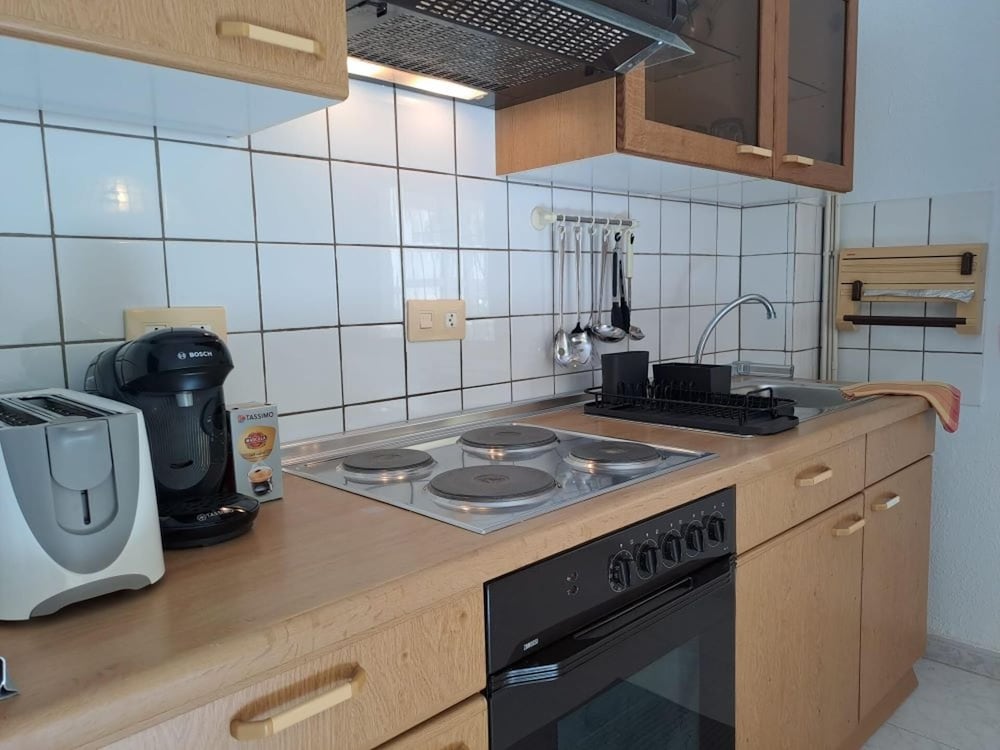 La Marina Oasis, 2-beds, Sleeps 4, 10 min to Beach