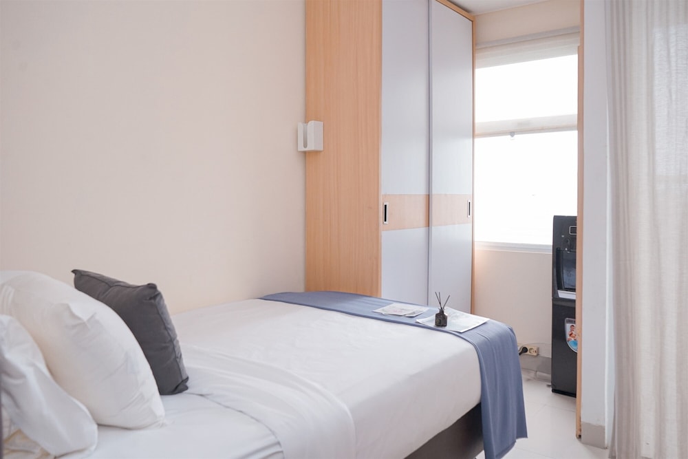 Warm And Cozy Studio Apartment At Serpong Garden