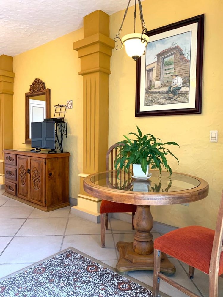 Hotel La Nueva Posada