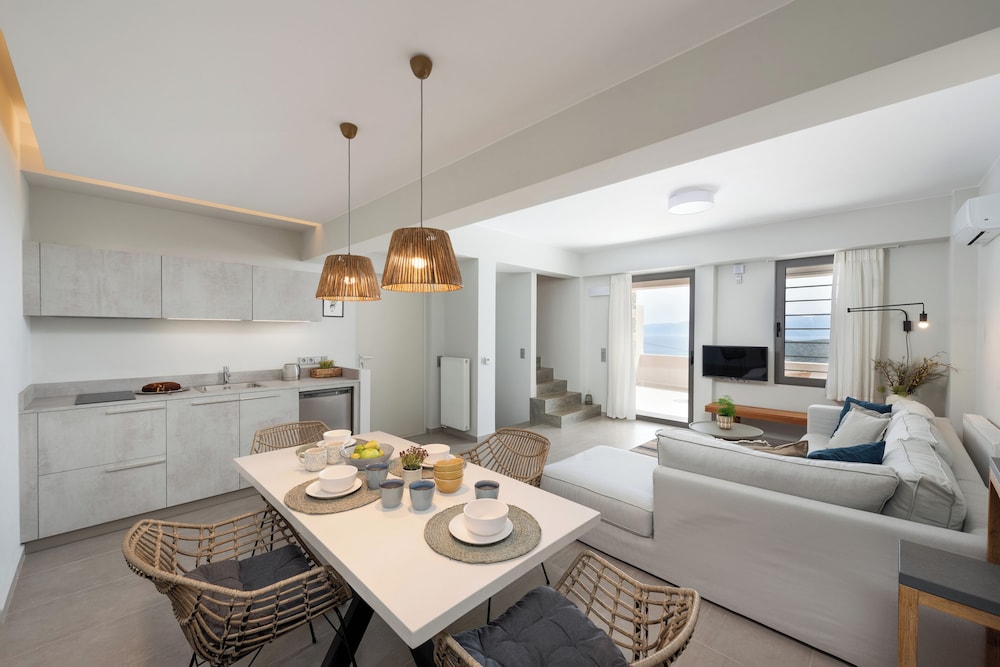 Notiko villas