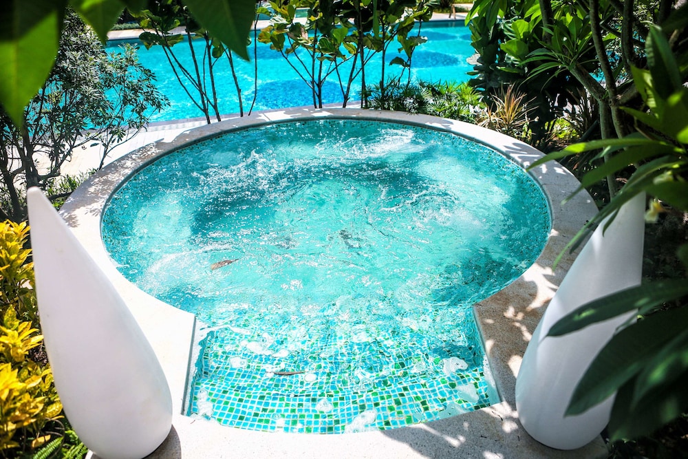 Hainan Blue Horizon Jun Hua Hotel