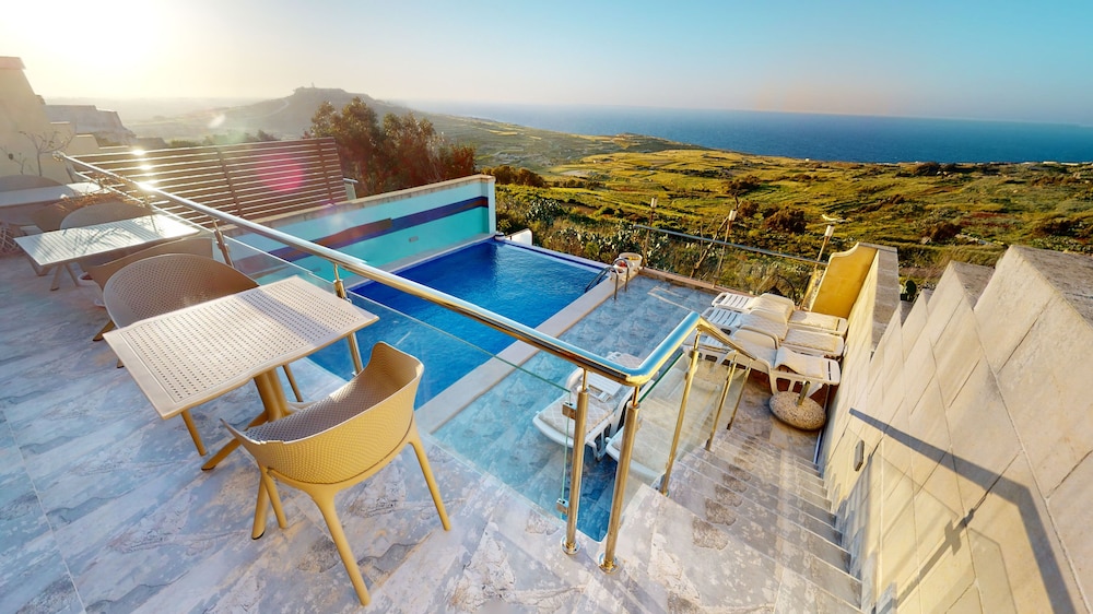 Hotel Dubhlina Luxury Bed & Breakfast - Gozo - Image 1