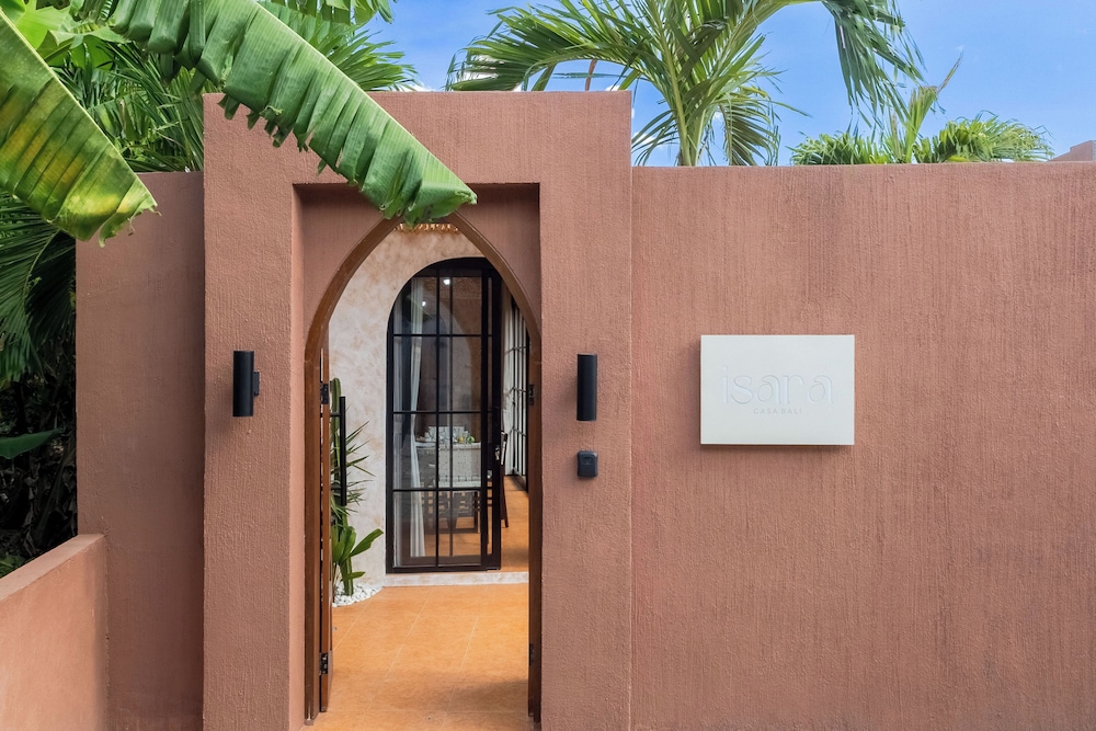 Villa Isara