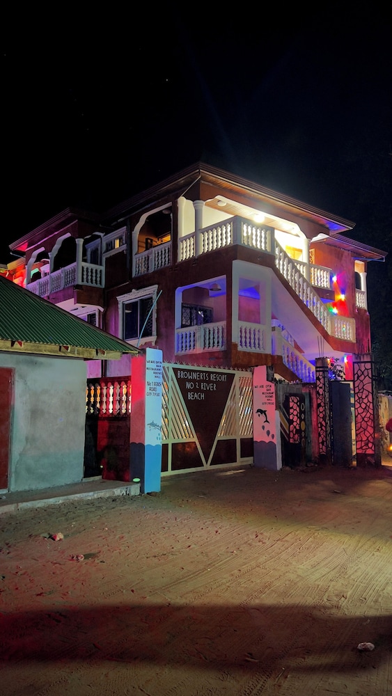 Brownerts Resort
