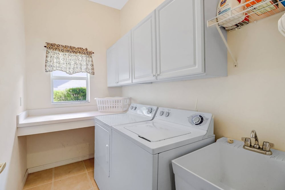 9073 Prosperity Way view 5