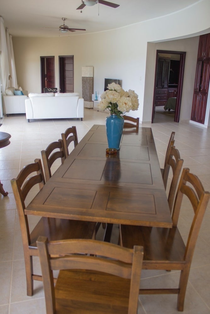 4 Bedroom villa for an unforgettable vacation