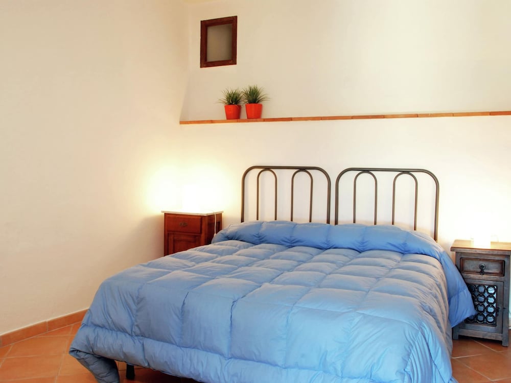 Romantic Stay Near Velia view 2