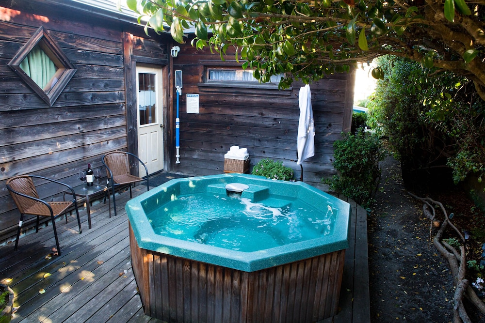 Photo 48