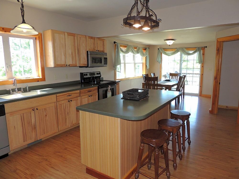 Angel Rock Waterfront Cottages and Vacation Homes