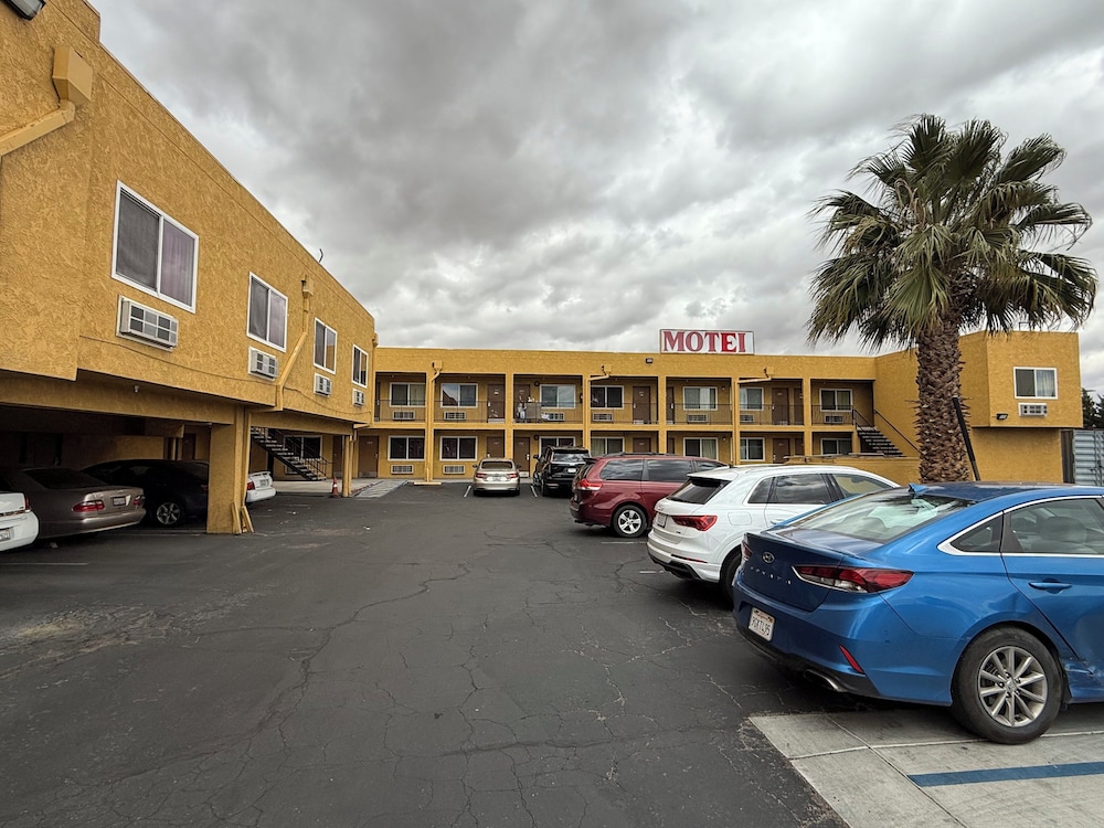 New Budget Inn