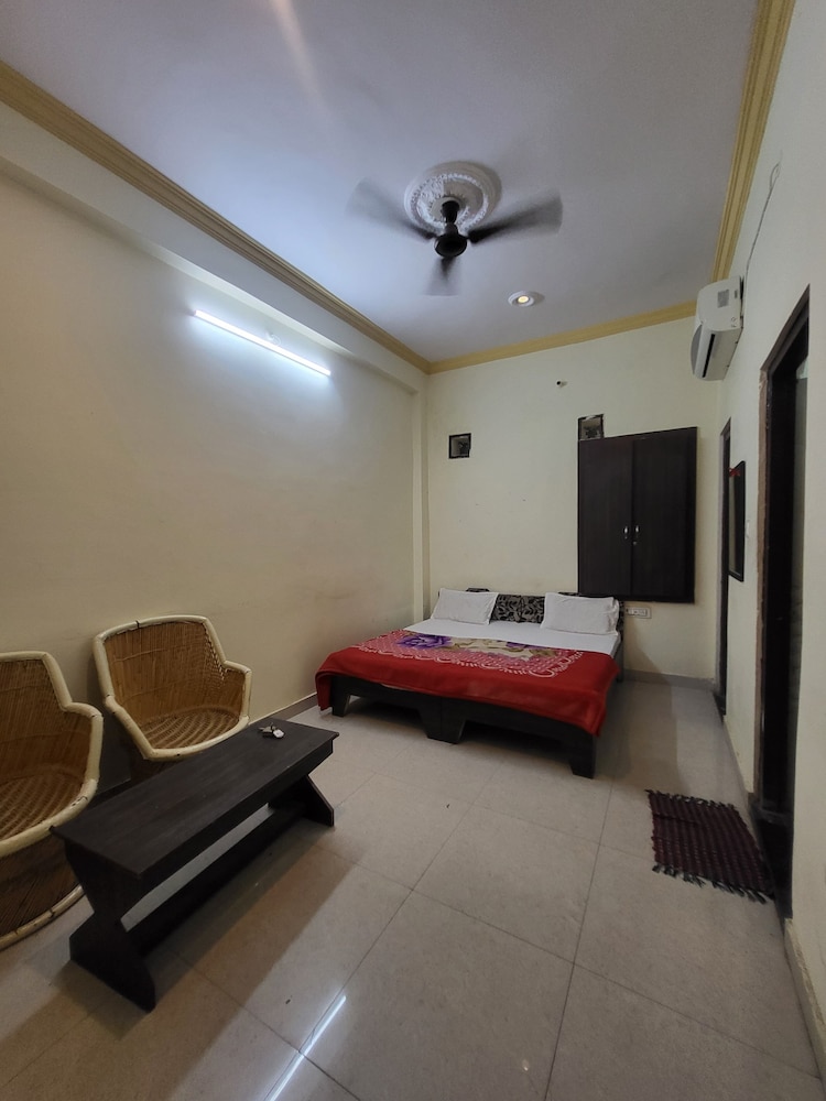 RV Stay Pushkar