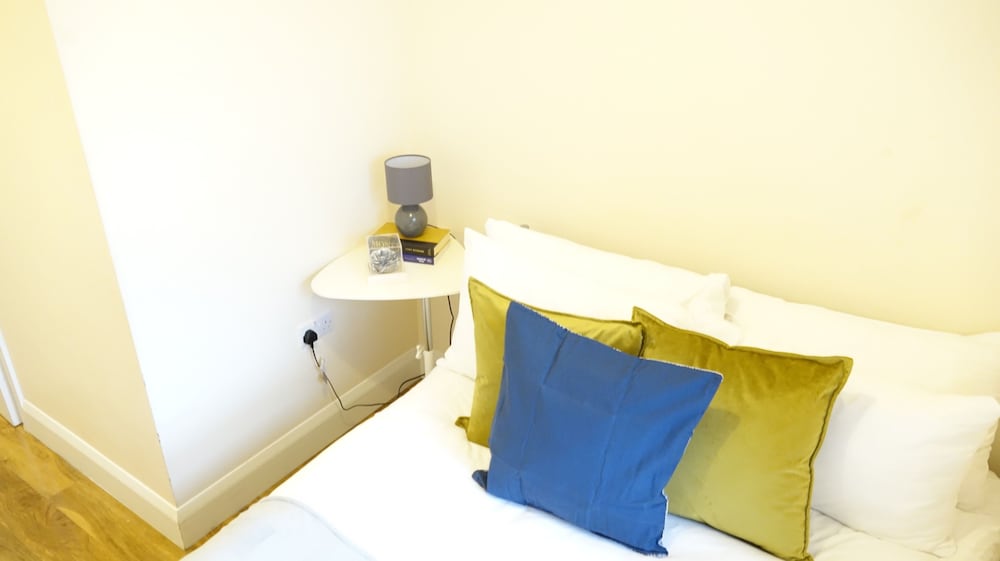 Heathrow Ensuites Rooms