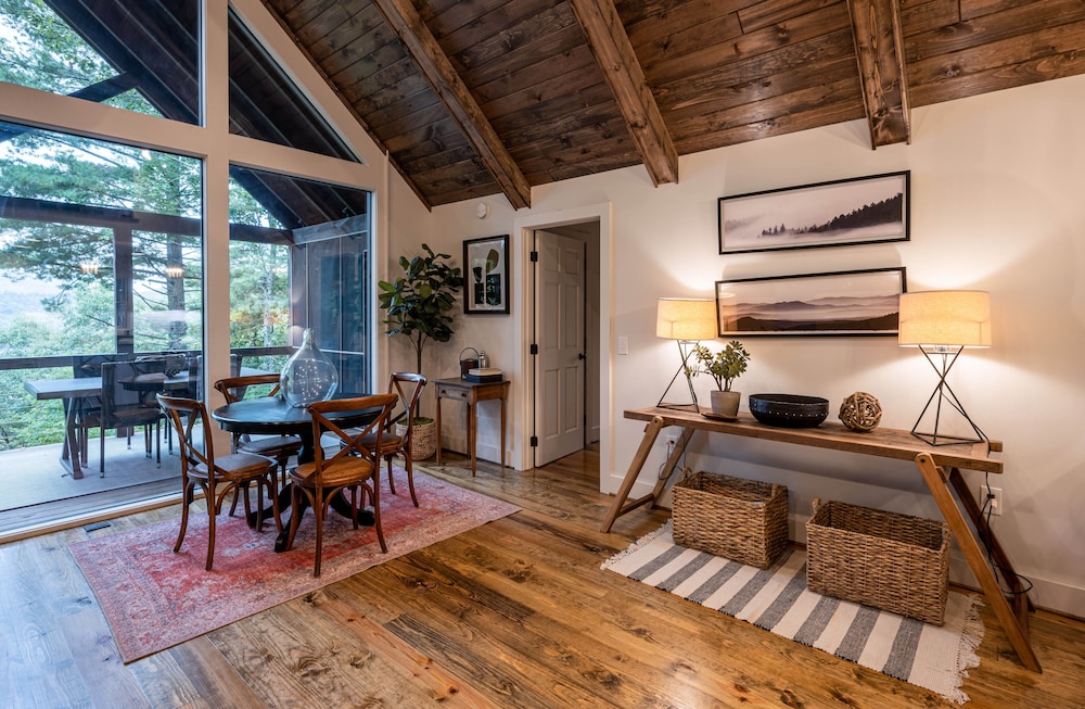 stayNantahala - Smoky Mountain Cabins