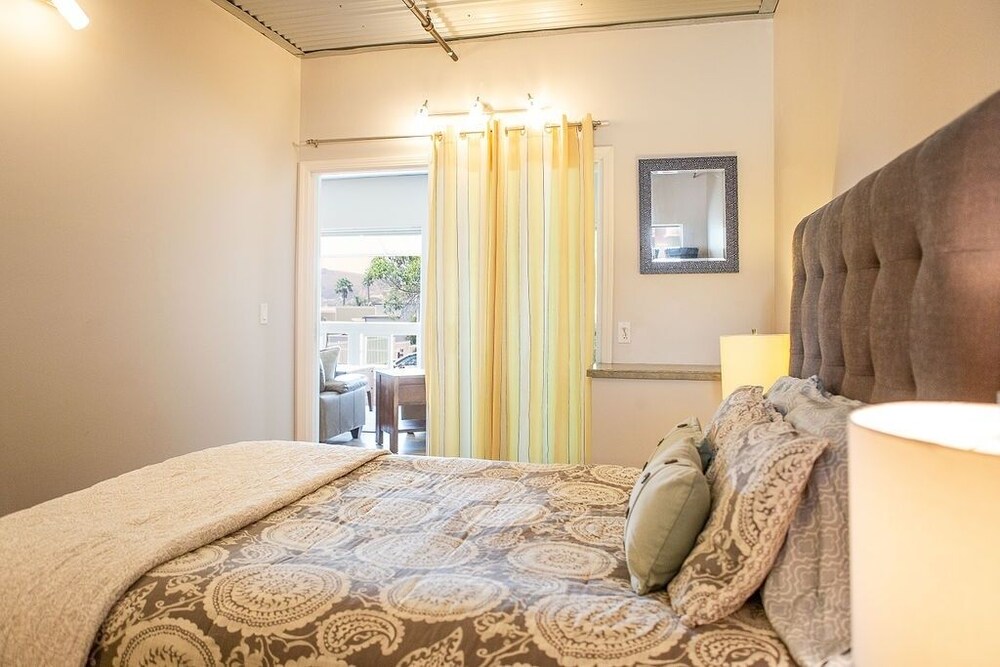 90 San Luis Street Unit A 1 Bedroom Apts by Redawning view 5