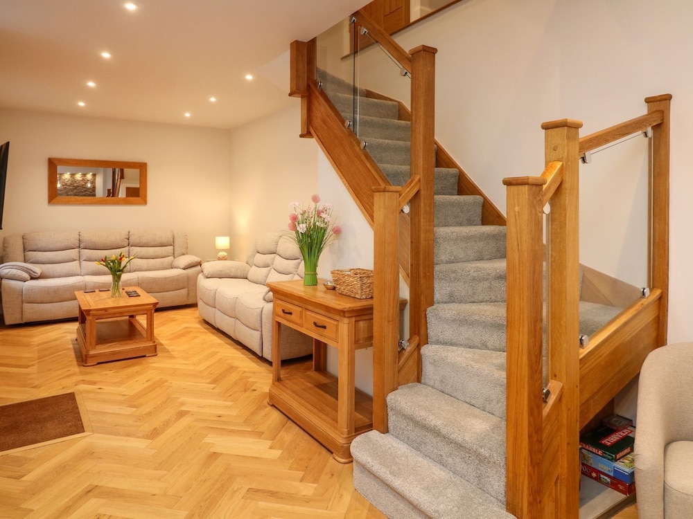 Denning Cottage