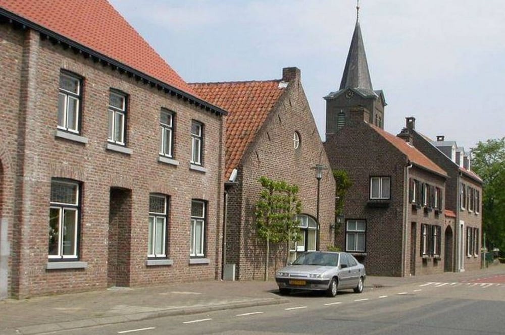 Cozy Apartment in Roasting near Belgian Border view 3
