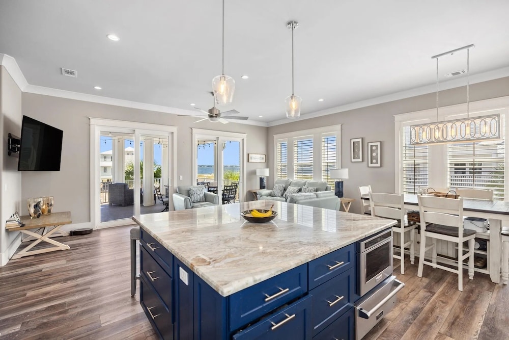Sunset Serenade 4 Bedroom Home