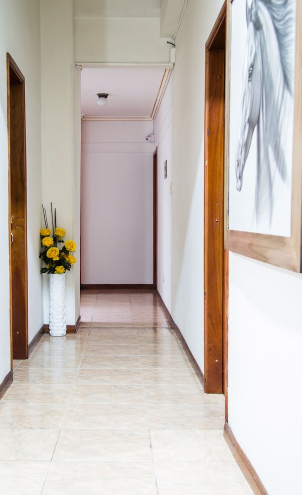 Hotel 721 - Property Image 5