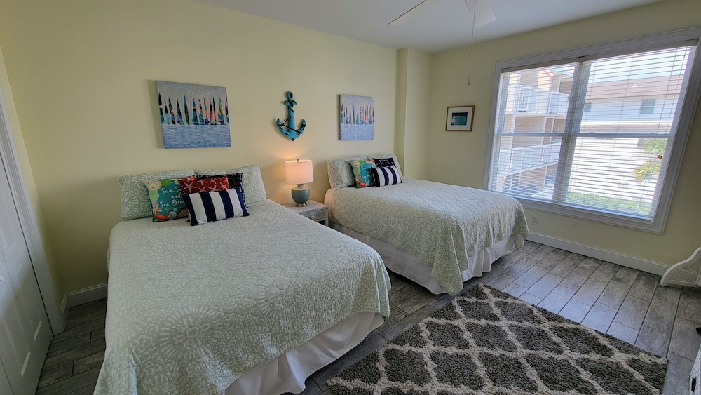 Desoto Beach Club 2 Tybee Vacation Rentals
