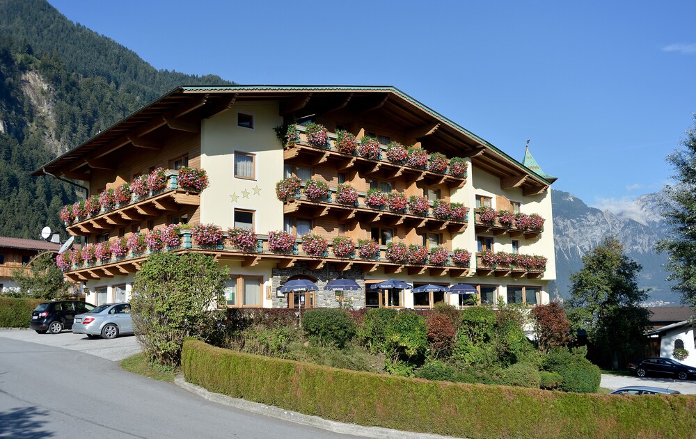 Hotel - Gasthof Jäger Heim GmbH