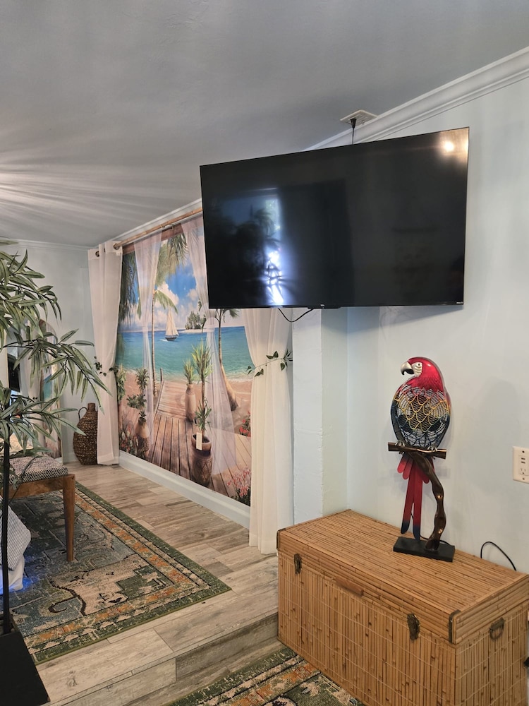 3 br Private Suite in our Waterfront Paradise