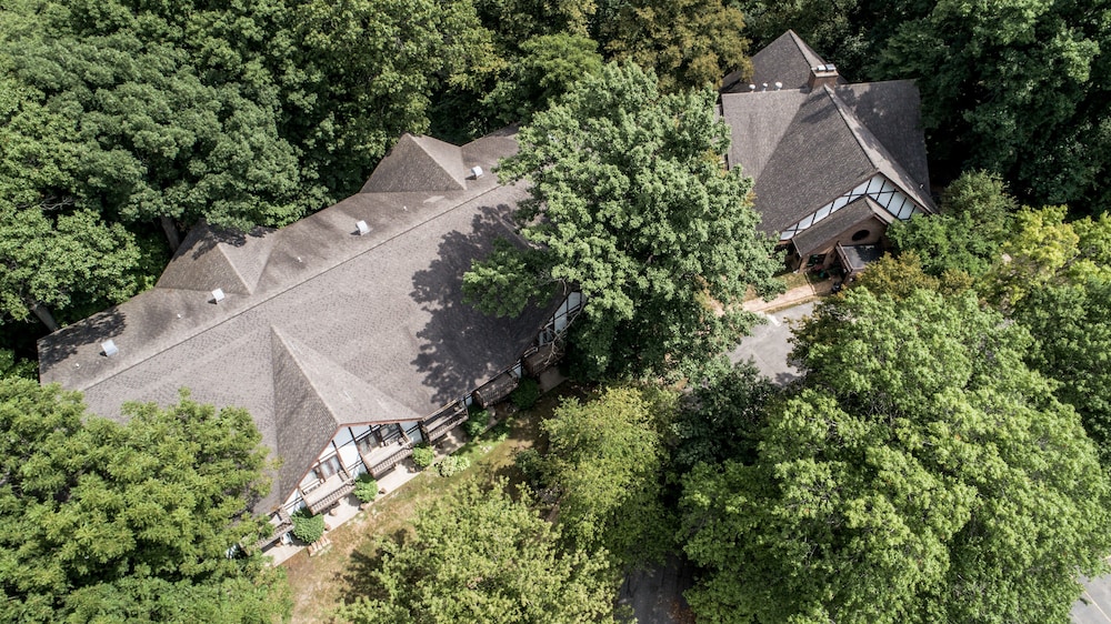 Spring House Inn