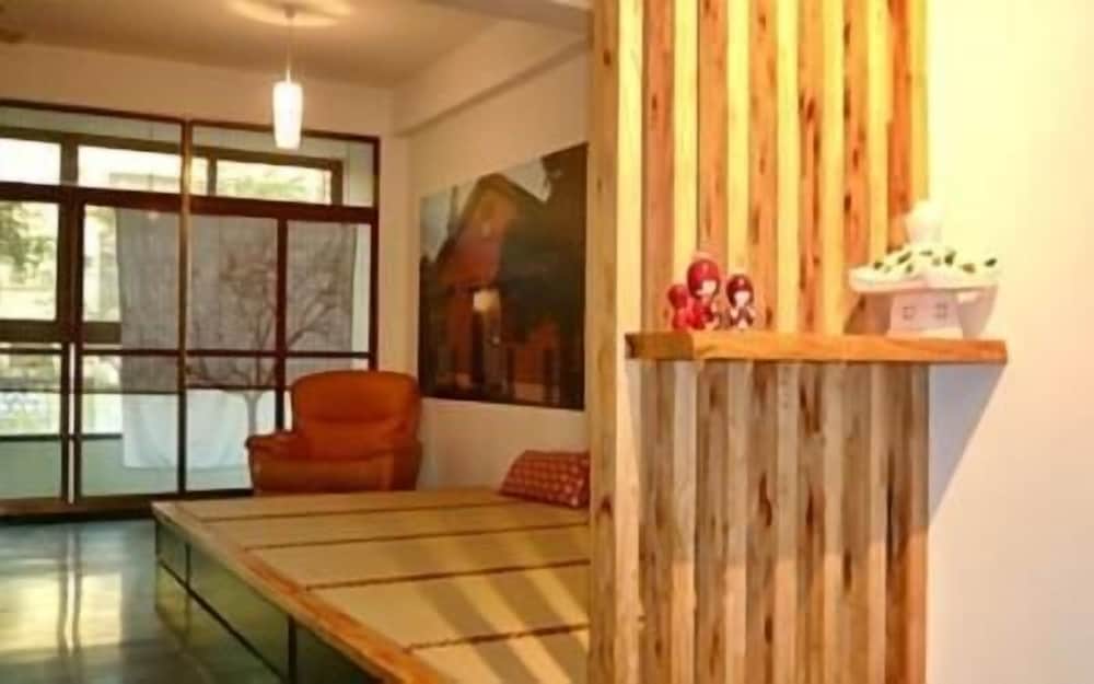 Aitabi Hostel