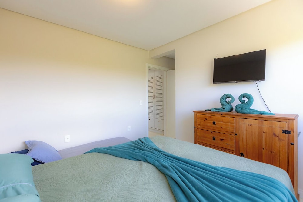 Apt pet Friendly c Garagem pr Ximo ao Beto Carrero