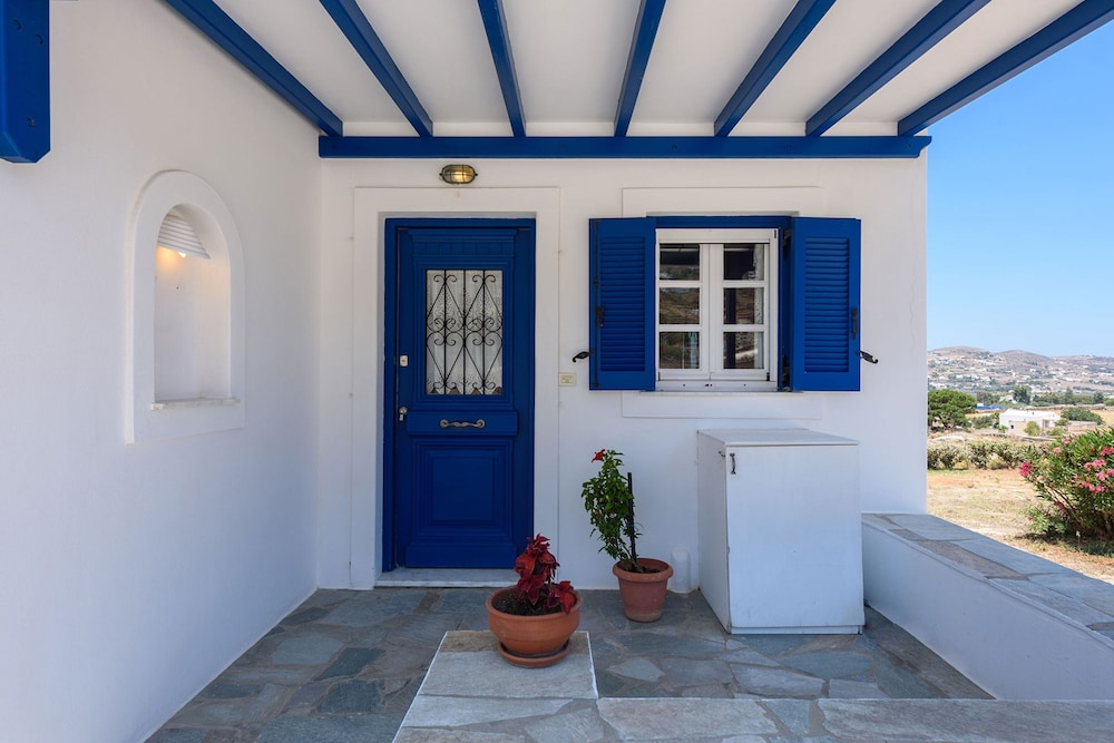 Aigaiou Avra Apartments photo 1