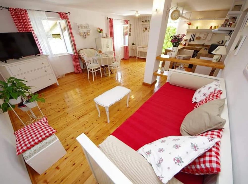 Blissful Bay Apartments Vrboska